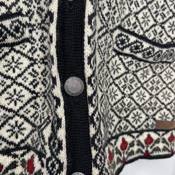 Dale of Norway Heavy Cardigan Sweater Jacket - Picture 5 of 16